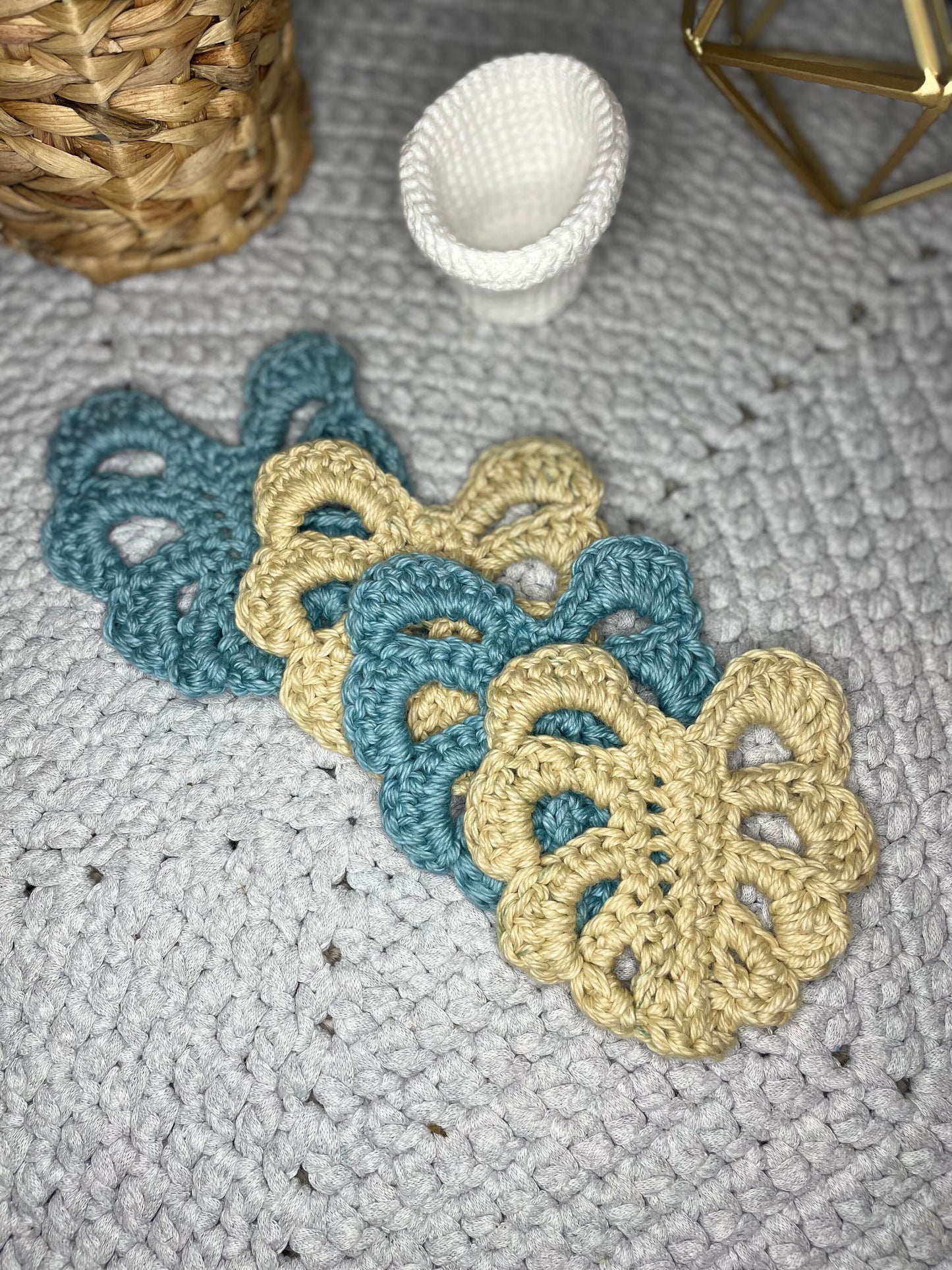 Crocheted Monstera Leaf Coasters and Pot Set of 4